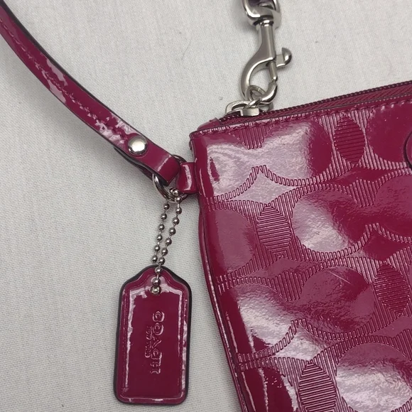 Coach wristlet - Picture 3 of 4